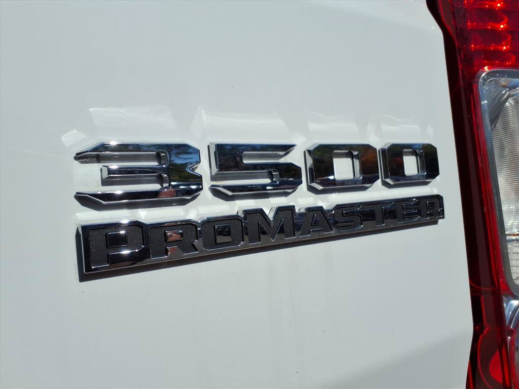 Used 2025 RAM ProMaster 3500 w/ Convenience Group FWD image 4