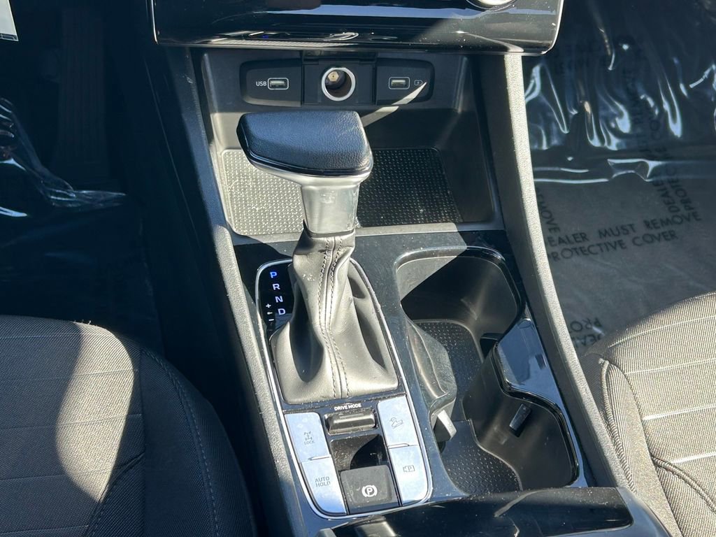 Used 2024 Hyundai Santa Cruz SE AWD/4WD image 19