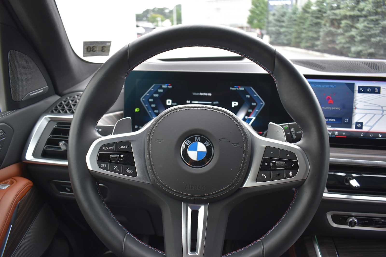 Used 2025 BMW X7 M60i w/ Executive Package AWD/4WD image 16