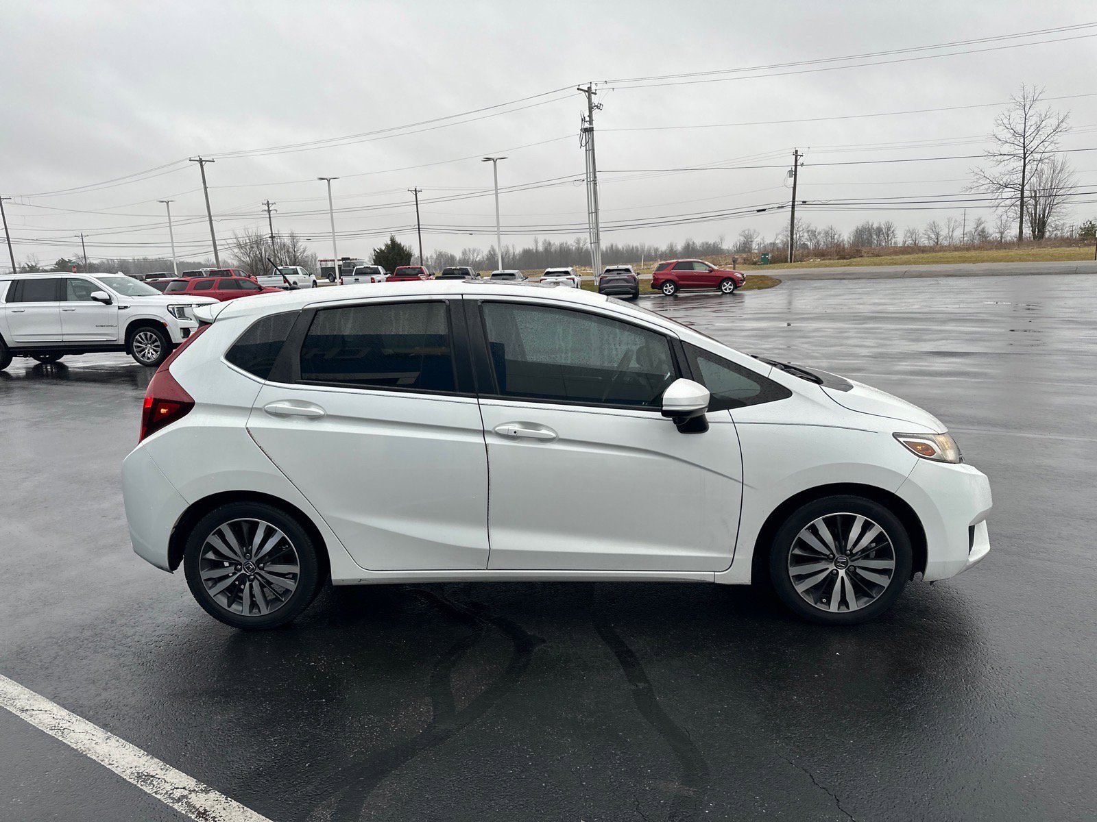 Used 2017 Honda Fit EX image 4