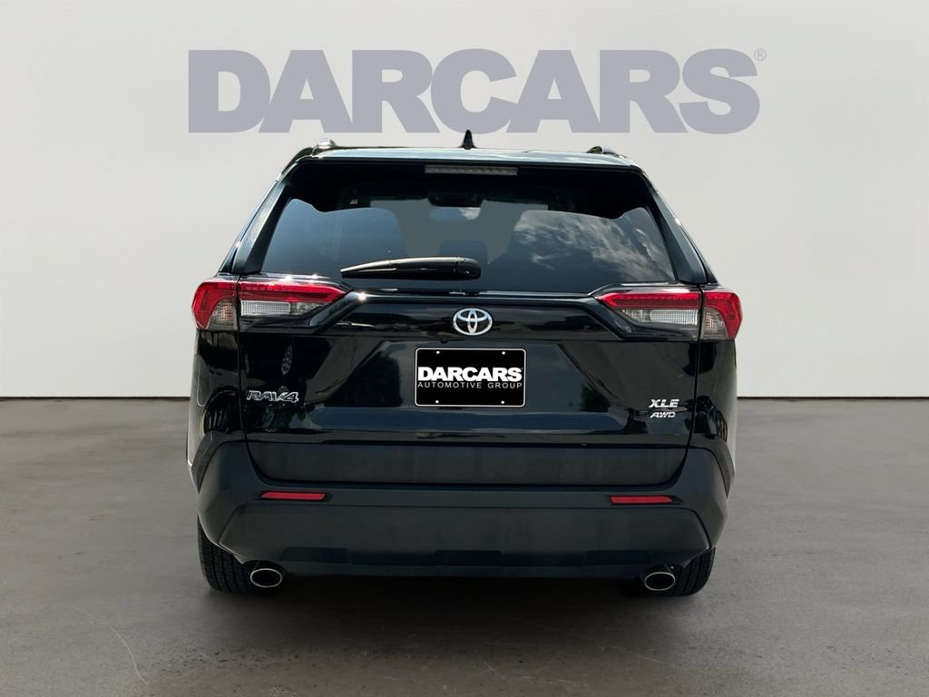 Used 2025 Toyota RAV4 XLE AWD/4WD image 6