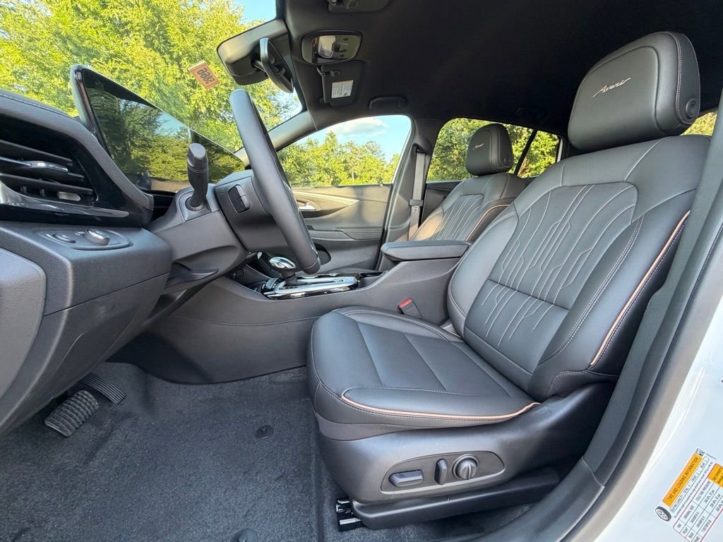 New 2026 Buick Envista Avenir FWD image 14