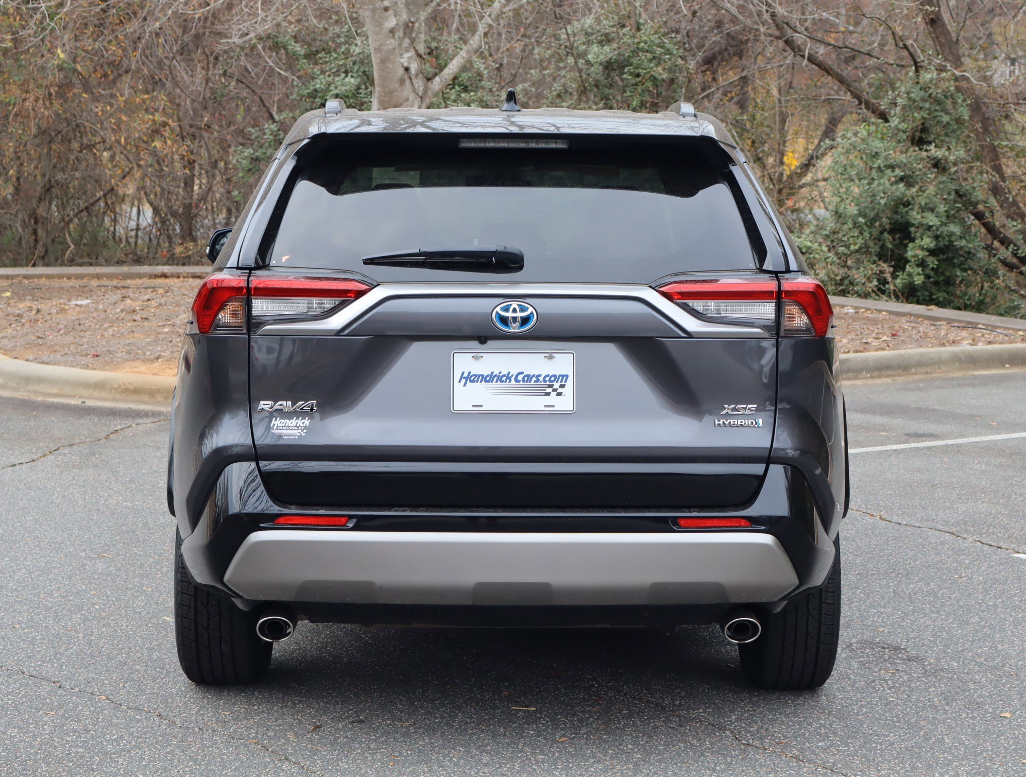 Used 2023 Toyota RAV4 XSE image 8
