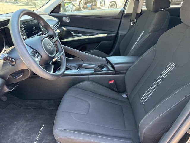 Certified 2023 Hyundai Elantra SEL FWD image 18