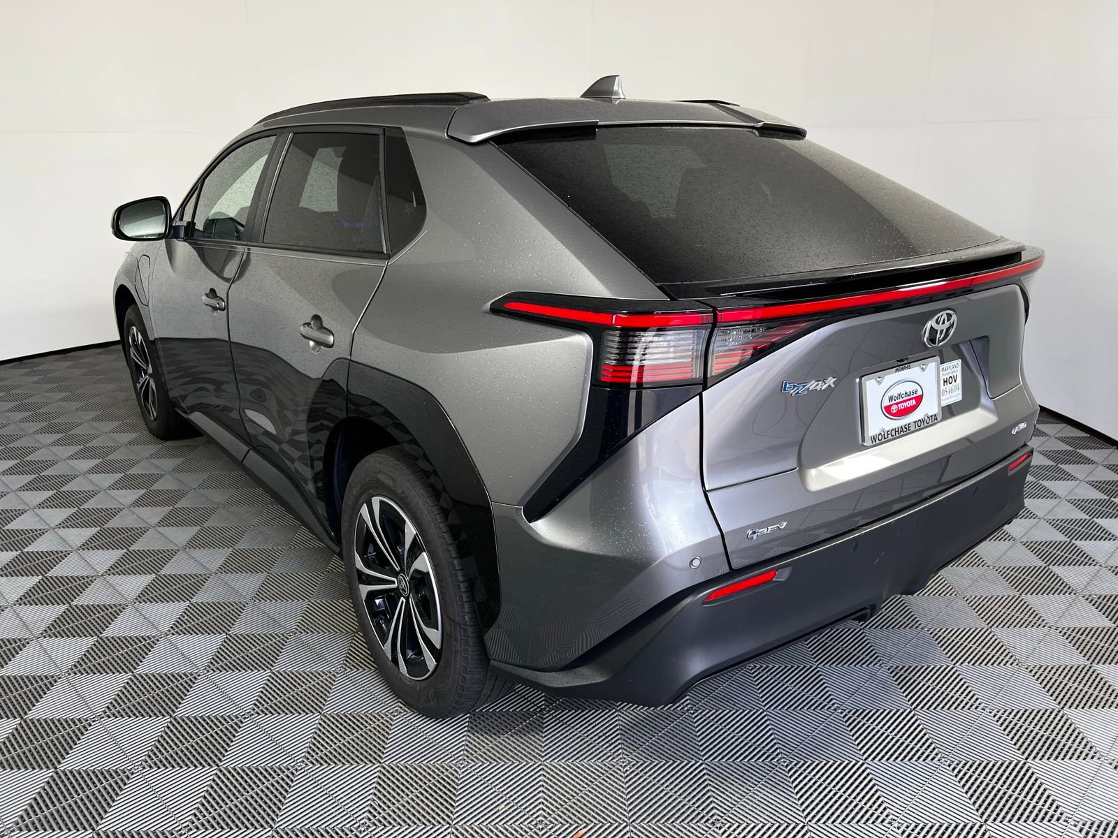 Certified 2024 Toyota bZ4X XLE w/ Weather Package AWD/4WD image 7