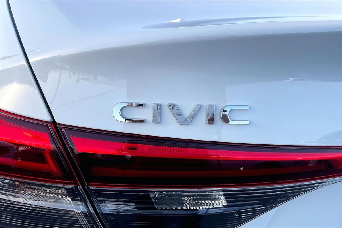 Used 2024 Honda Civic EX image 29