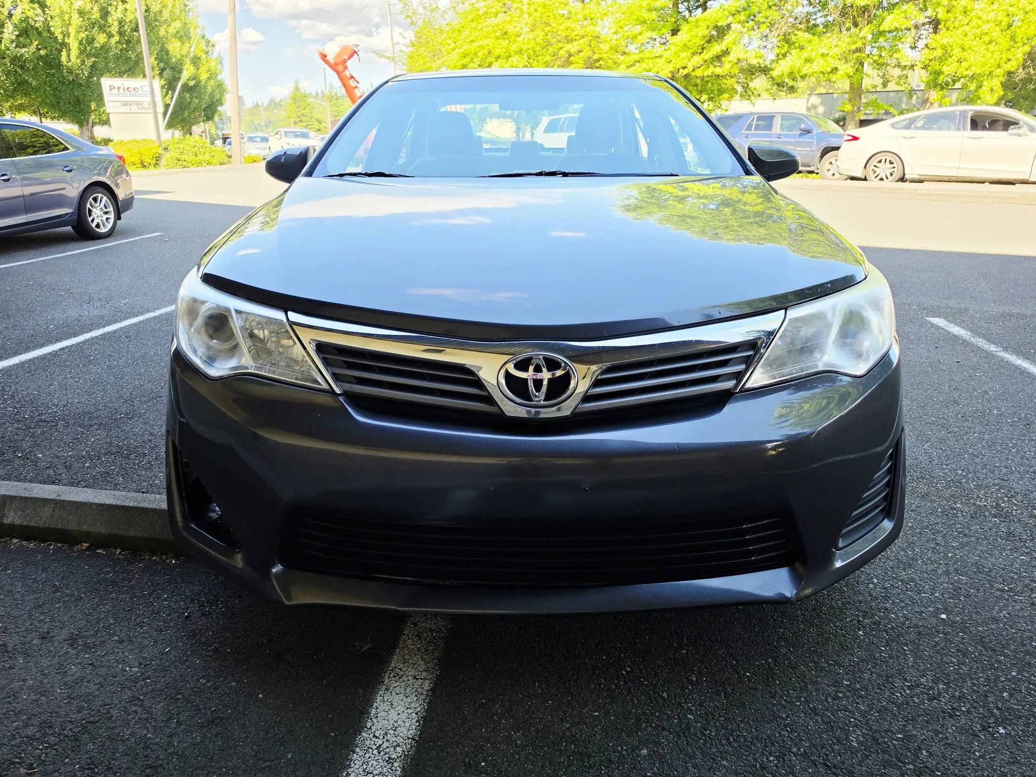 Used 2012 Toyota Camry FWD image 8