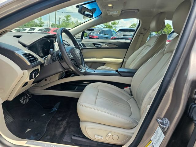 Used 2018 Lincoln MKZ Premiere w/ Magnetic Appearance Package AWD/4WD image 17