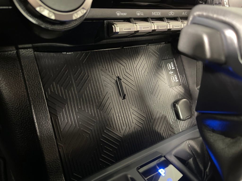 Certified 2025 Toyota Tacoma TRD Off-Road image 30