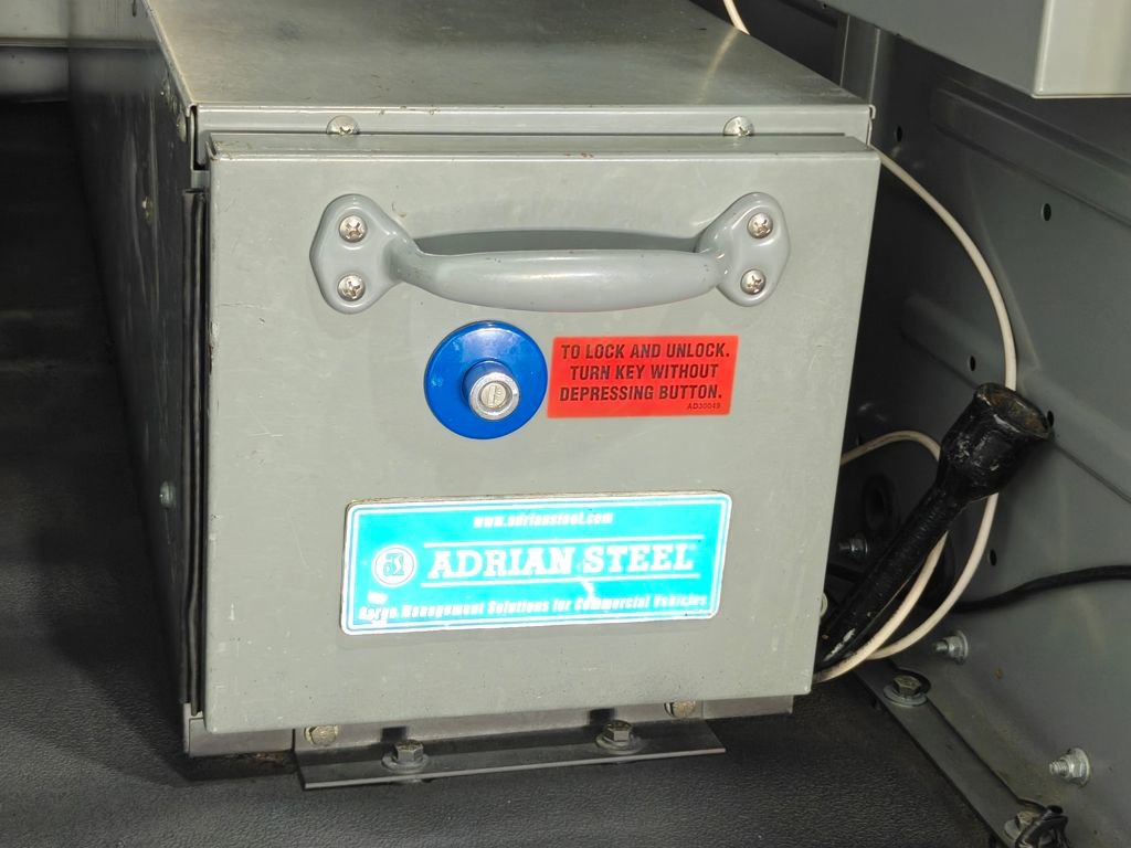 Used 2011 Ford E-250 and Econoline 250 w/ PWR Group image 19