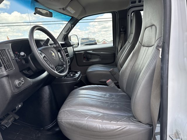 Used 2014 Chevrolet Express 2500 Work Van image 15