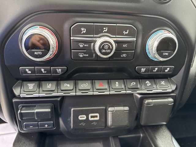 Used 2021 GMC Sierra 2500 Denali w/ Denali Ultimate Package image 21