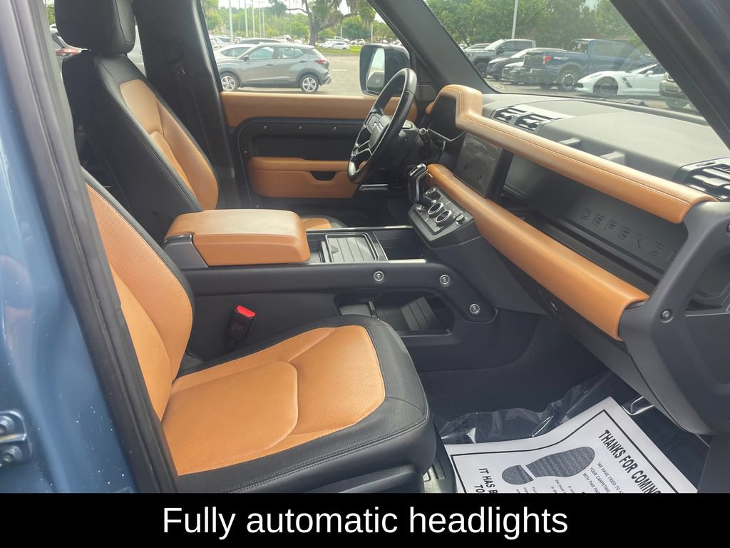 Used 2023 Land Rover Defender 110 X-Dynamic SE AWD/4WD image 17