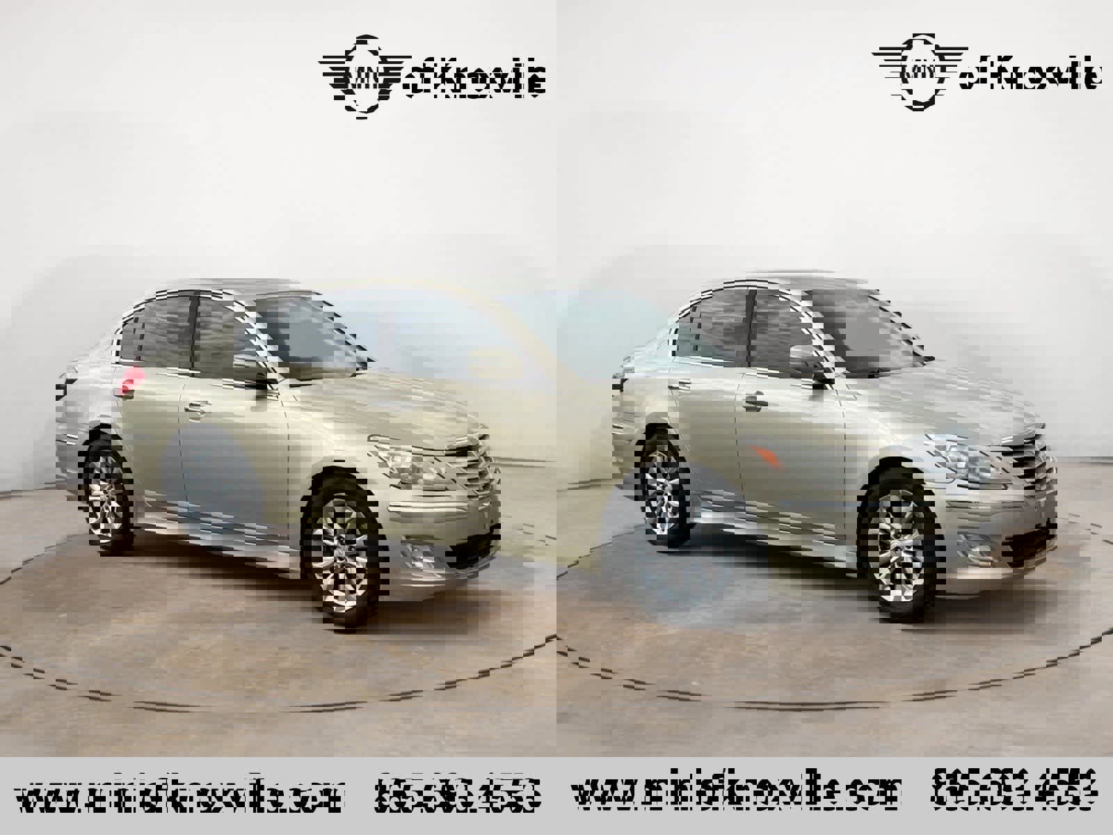 Used 2012 Hyundai Genesis 3.8 image 1