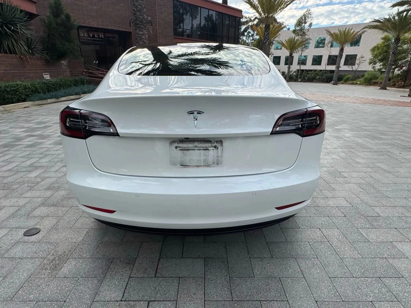 Used 2023 Tesla Model 3 Standard Range RWD image 8