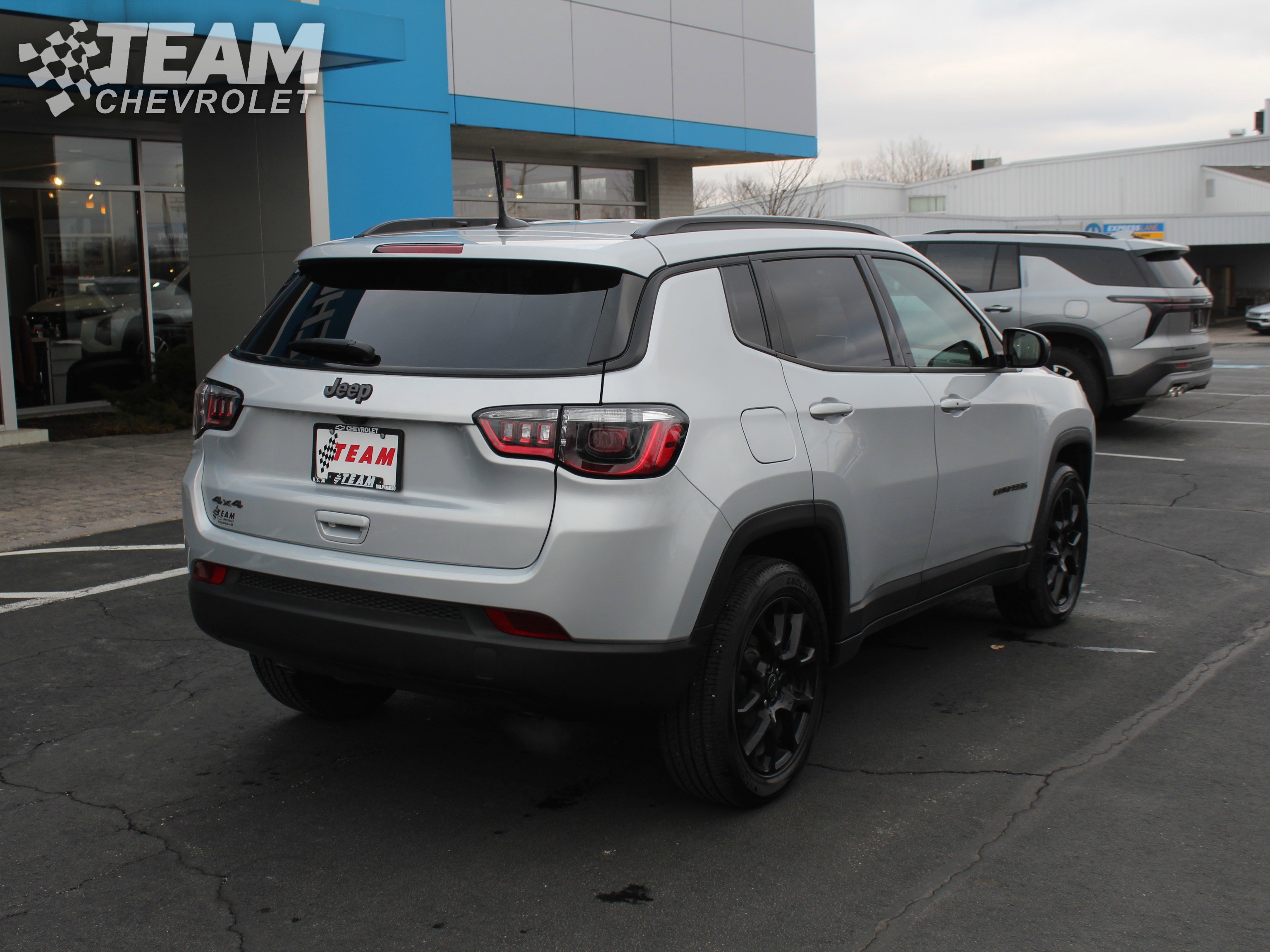 Used 2025 Jeep Compass Latitude w/ Altitude Special Edition image 4