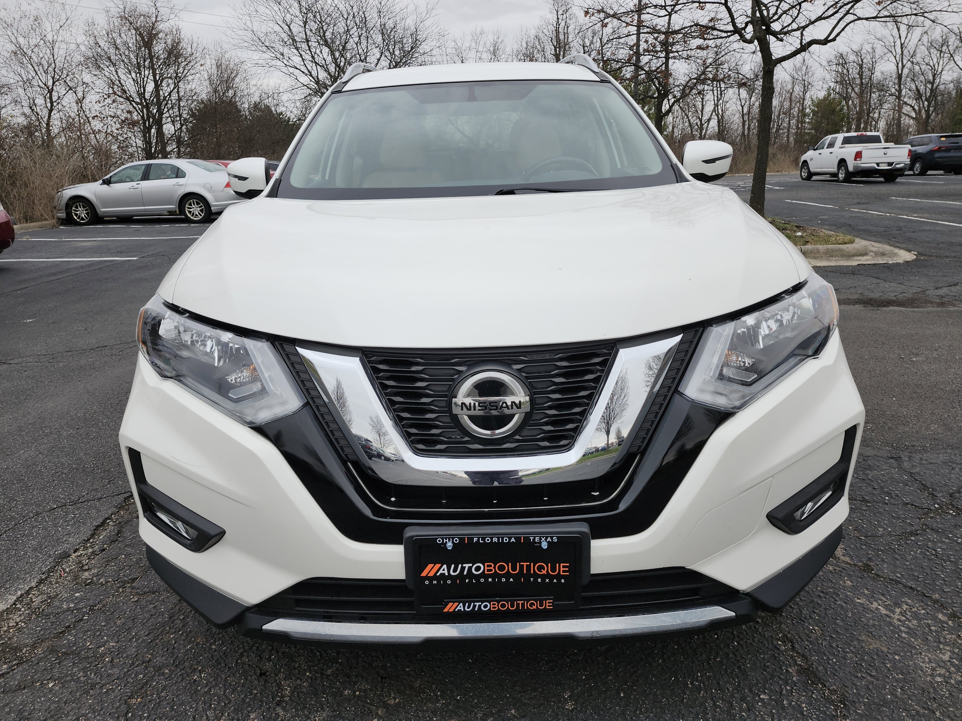 Used 2018 Nissan Rogue SV image 12
