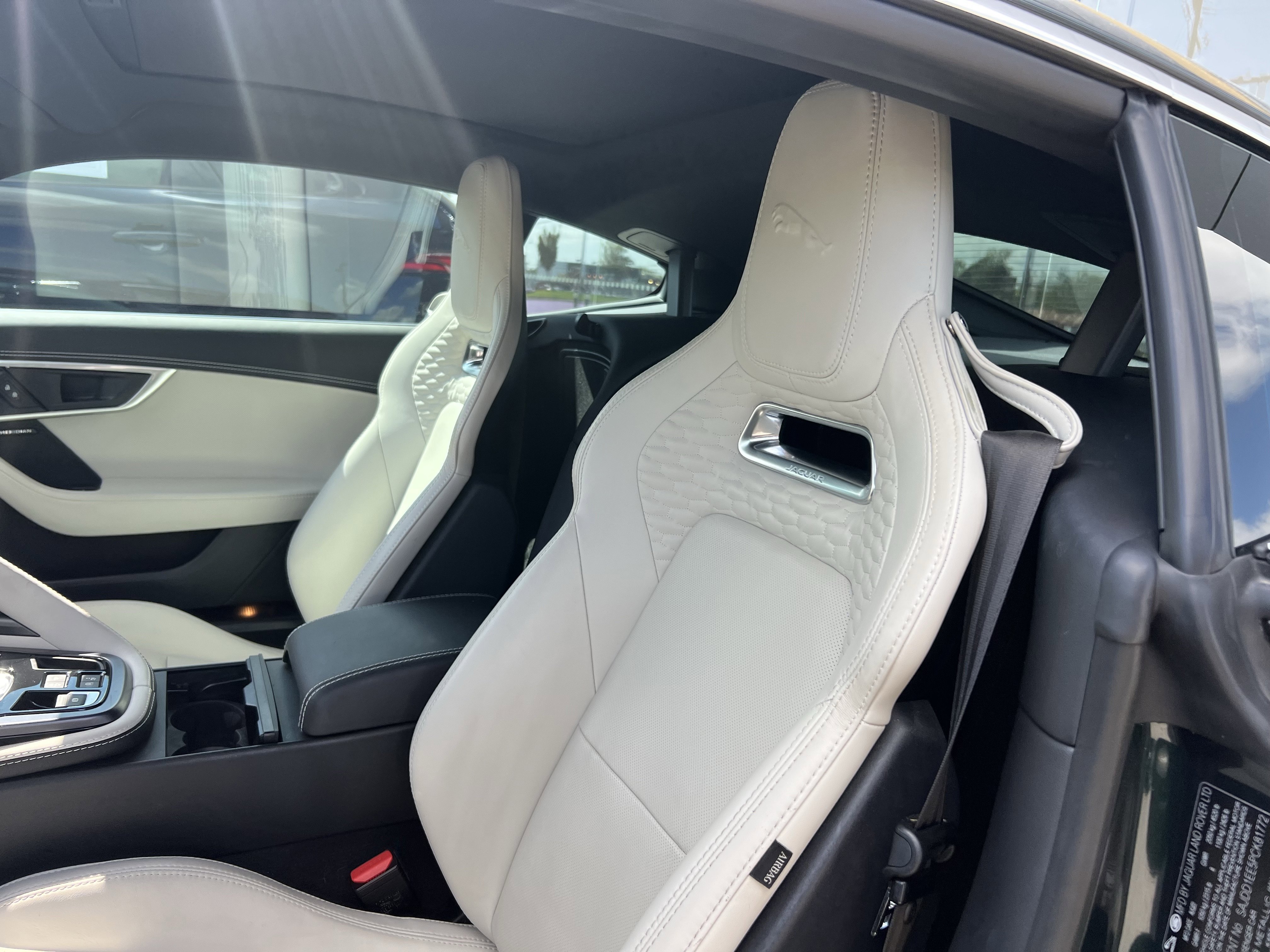 Certified 2023 Jaguar F-TYPE Coupe image 17