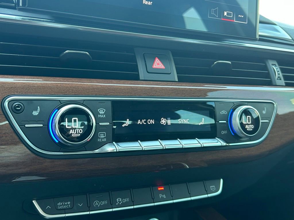 Used 2023 Audi A4 2.0T Premium image 35