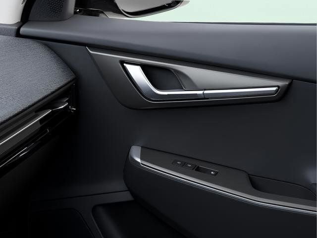New 2025 Kia EV6 Light image 25