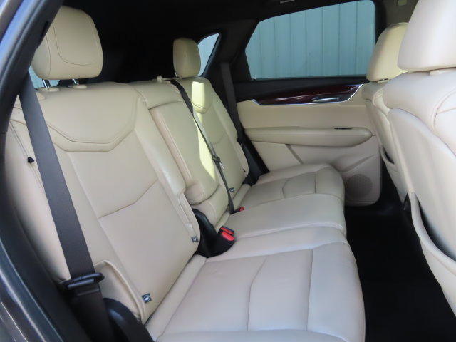 Used 2019 Cadillac XT5 Premium Luxury w/ Trailering Package AWD/4WD image 31