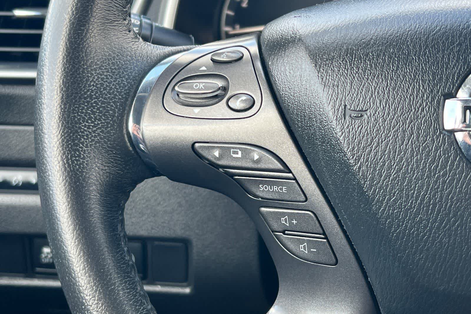 Used 2021 Nissan Murano SV FWD image 29