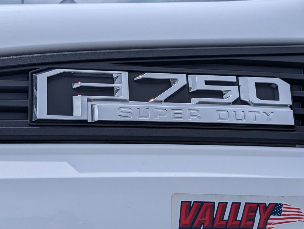 New 2025 Ford F750 2WD Regular Cab Super Duty image 11