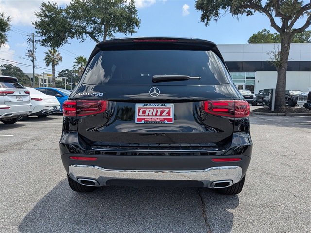 New 2025 Mercedes-Benz GLB 250 image 5