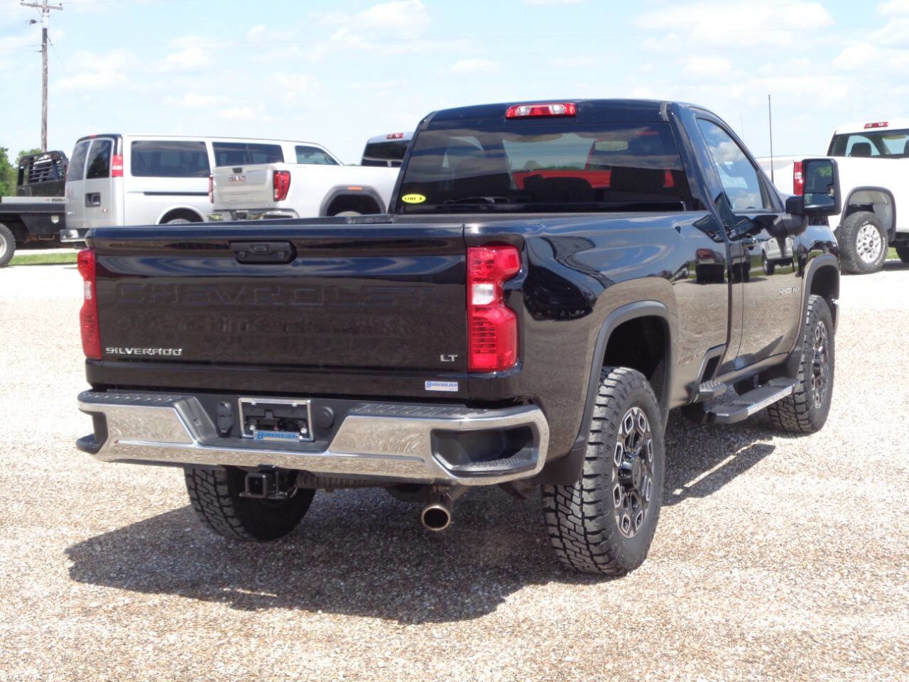 Used 2022 Chevrolet Silverado 2500 LT w/ Convenience Package AWD/4WD image 6