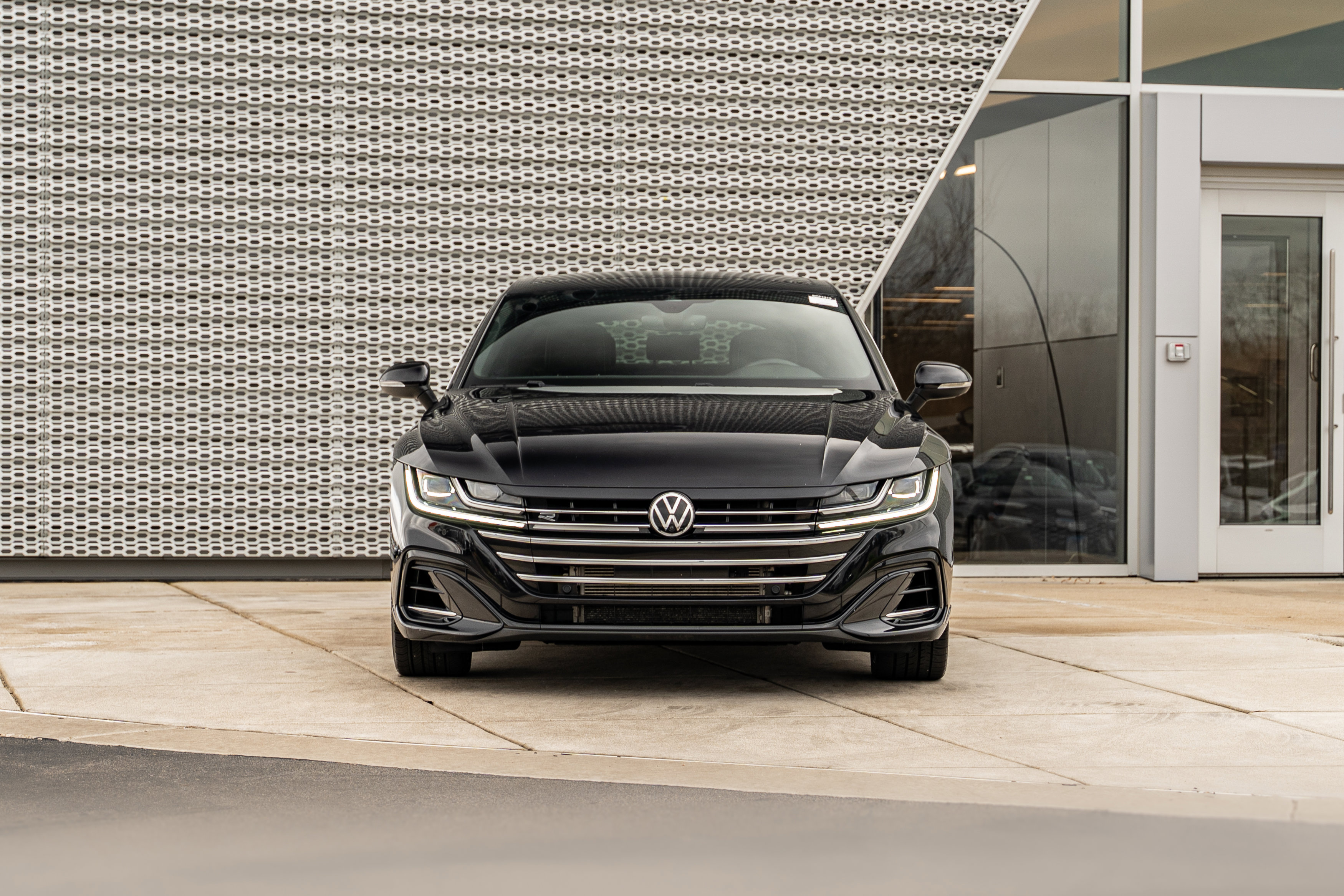Used 2021 Volkswagen Arteon SEL Premium image 36
