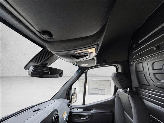 New 2026 Mercedes-Benz Sprinter 2500 image 15