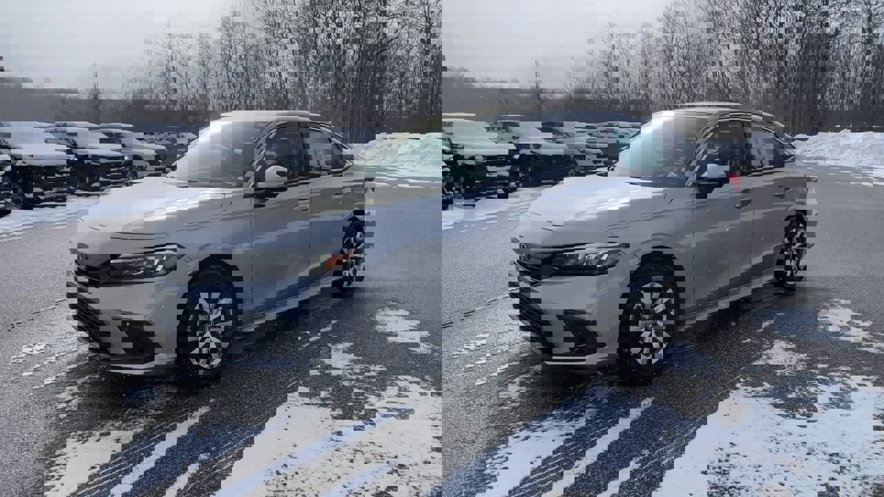 Used 2023 Honda Civic LX image 5