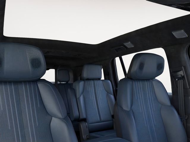 New 2025 Cadillac Escalade IQ Sport 2 w/ LPO, ONYX Package AWD/4WD image 24