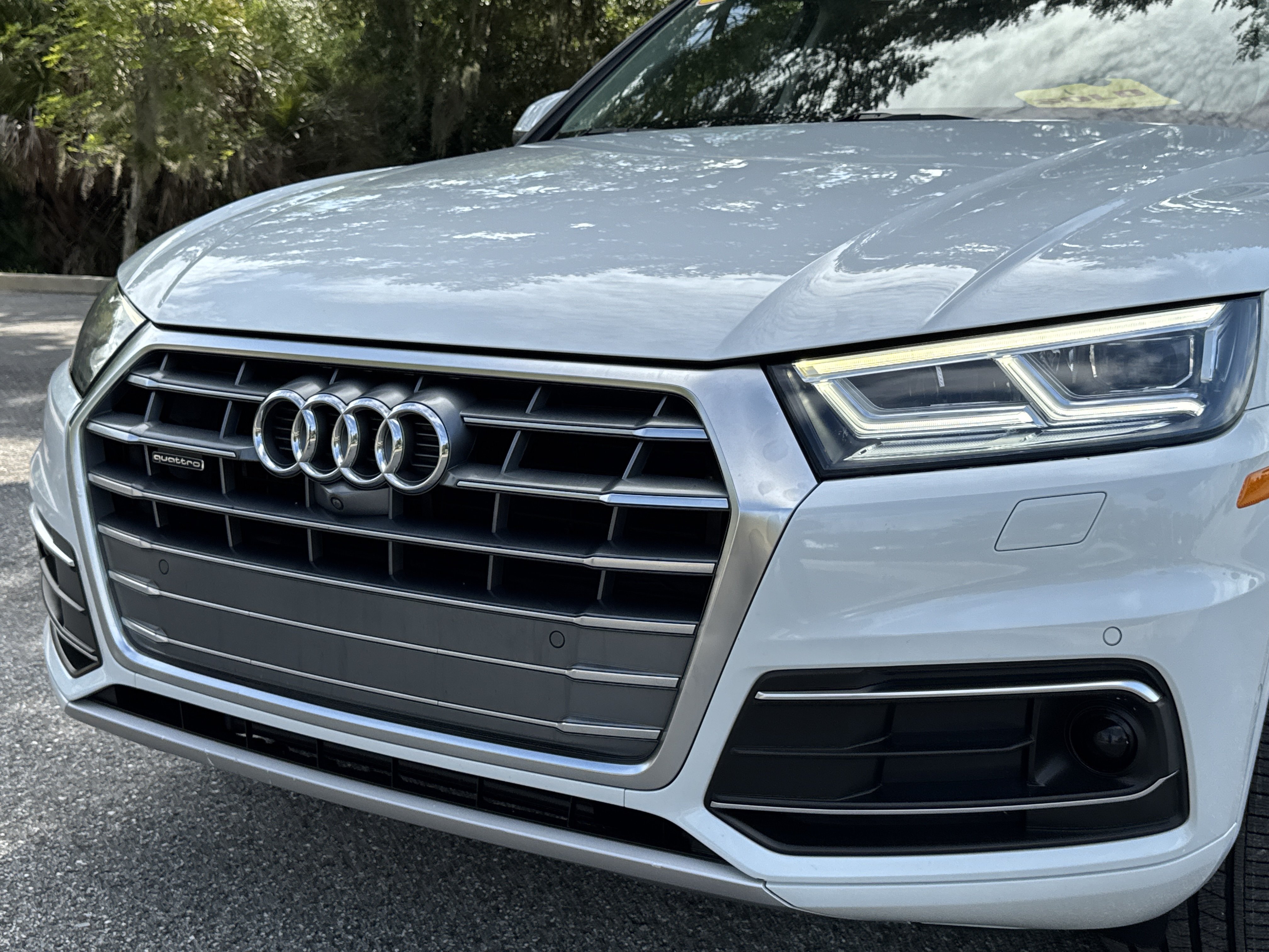 Used 2020 Audi Q5 Prestige w/ Prestige Package AWD/4WD image 9