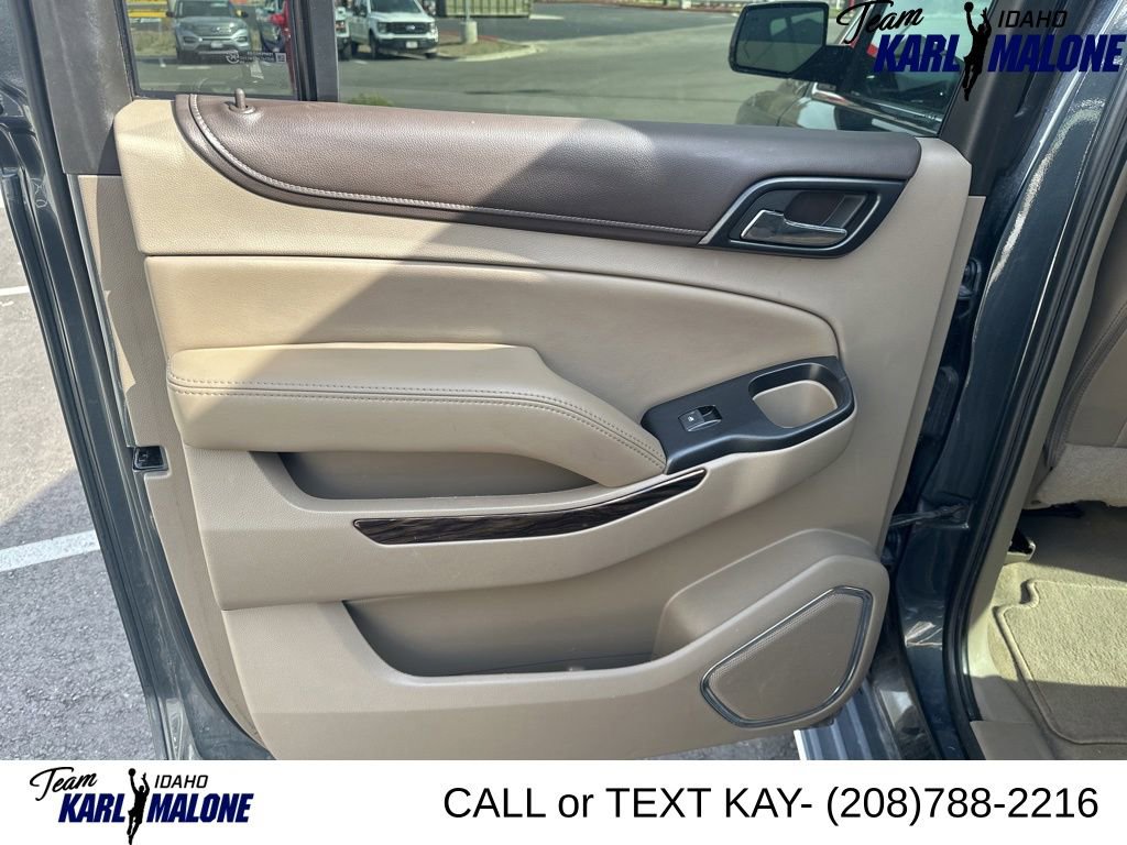 Used 2019 GMC Yukon XL SLT w/ Open Road Package AWD/4WD image 24