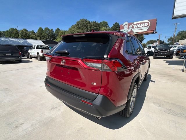 Used 2019 Toyota RAV4 LE FWD image 9