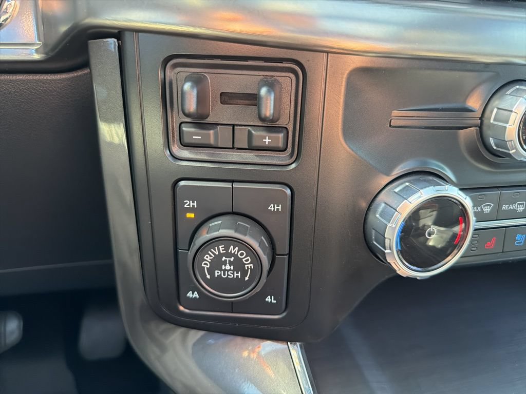 Used 2023 Ford F150 Lariat w/ Equipment Group 502A High AWD/4WD image 29