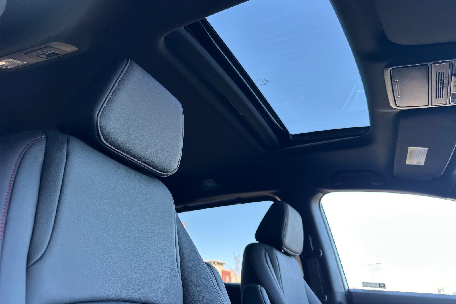 Used 2026 Honda Odyssey Sport-L image 22