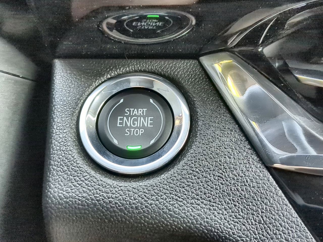 New 2026 Buick Envista Sport Touring w/ Convenience I Package FWD image 16