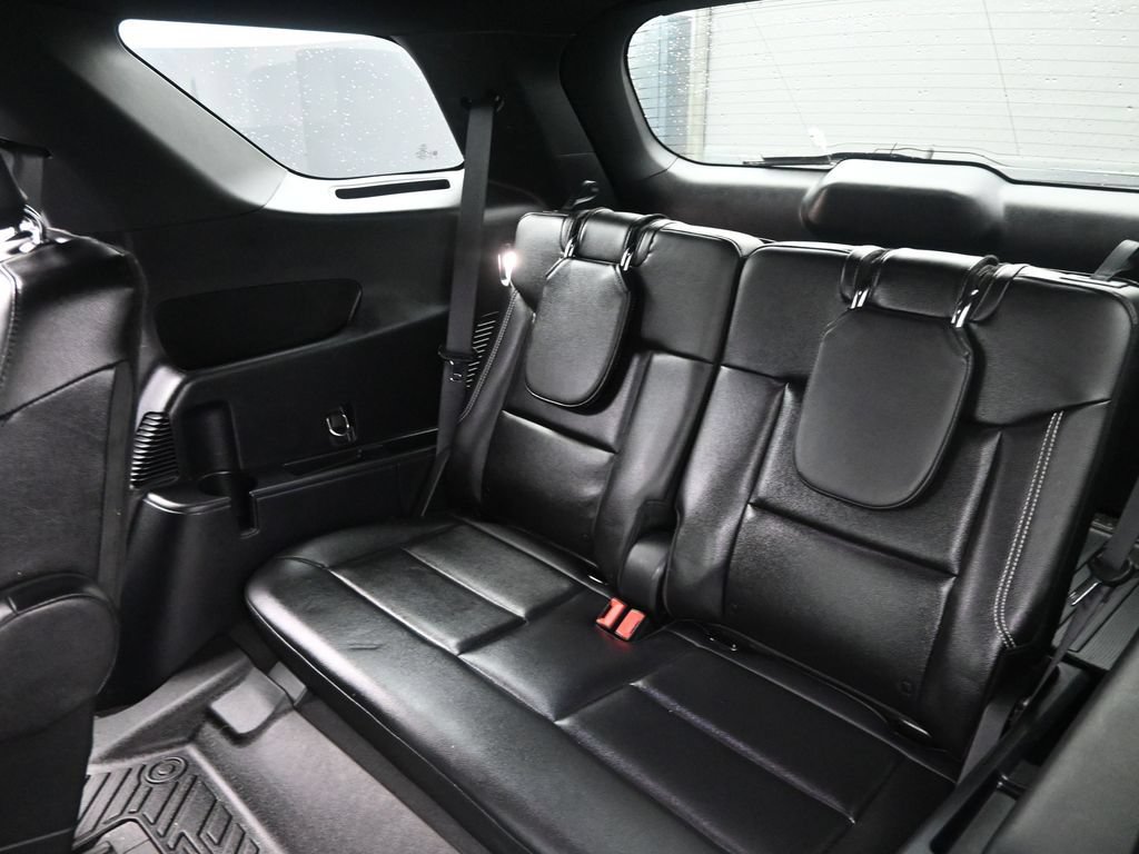 Used 2022 Ford Explorer ST AWD/4WD image 31
