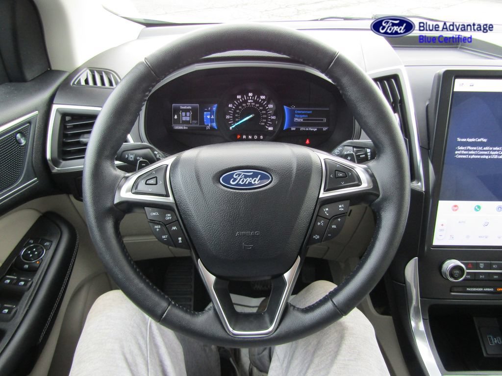Certified 2024 Ford Edge Titanium AWD/4WD image 32