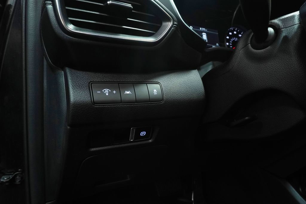 Used 2023 Hyundai Santa Fe SE FWD image 21