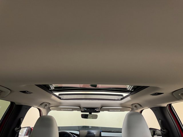 New 2025 Mitsubishi Outlander SE image 21