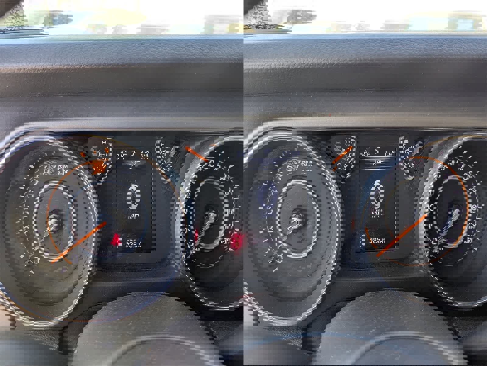 Used 2023 Jeep Wrangler Sport S image 32