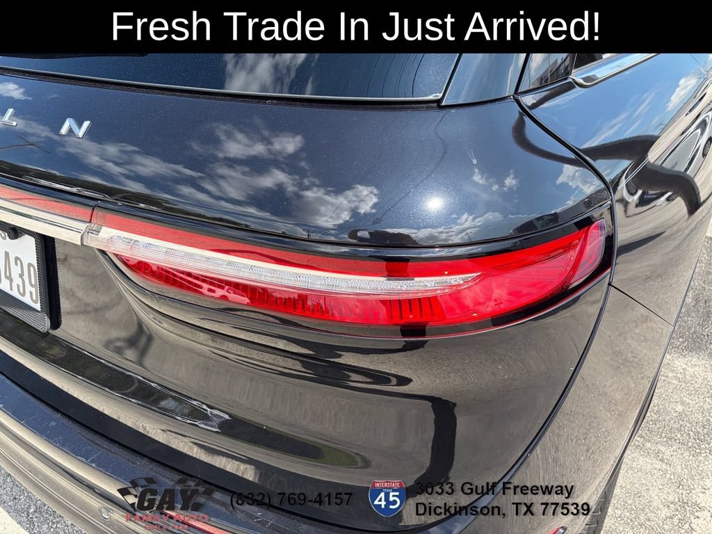 Used 2021 Lincoln Corsair Reserve FWD image 10