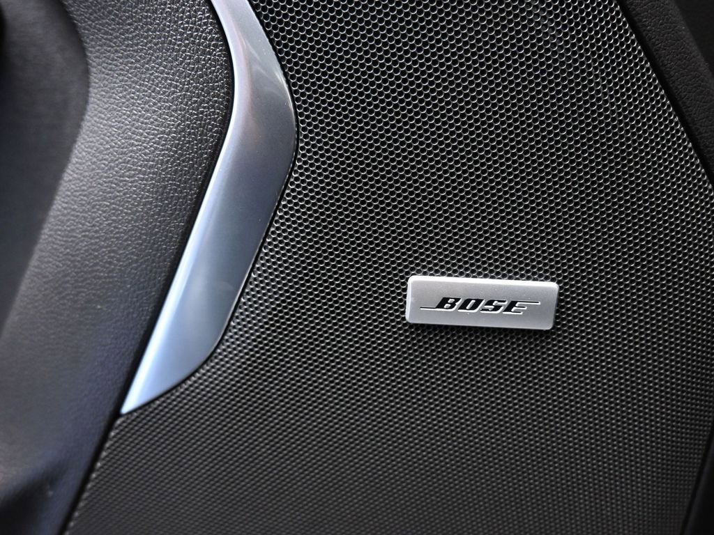 Used 2021 Chevrolet Suburban High Country image 11