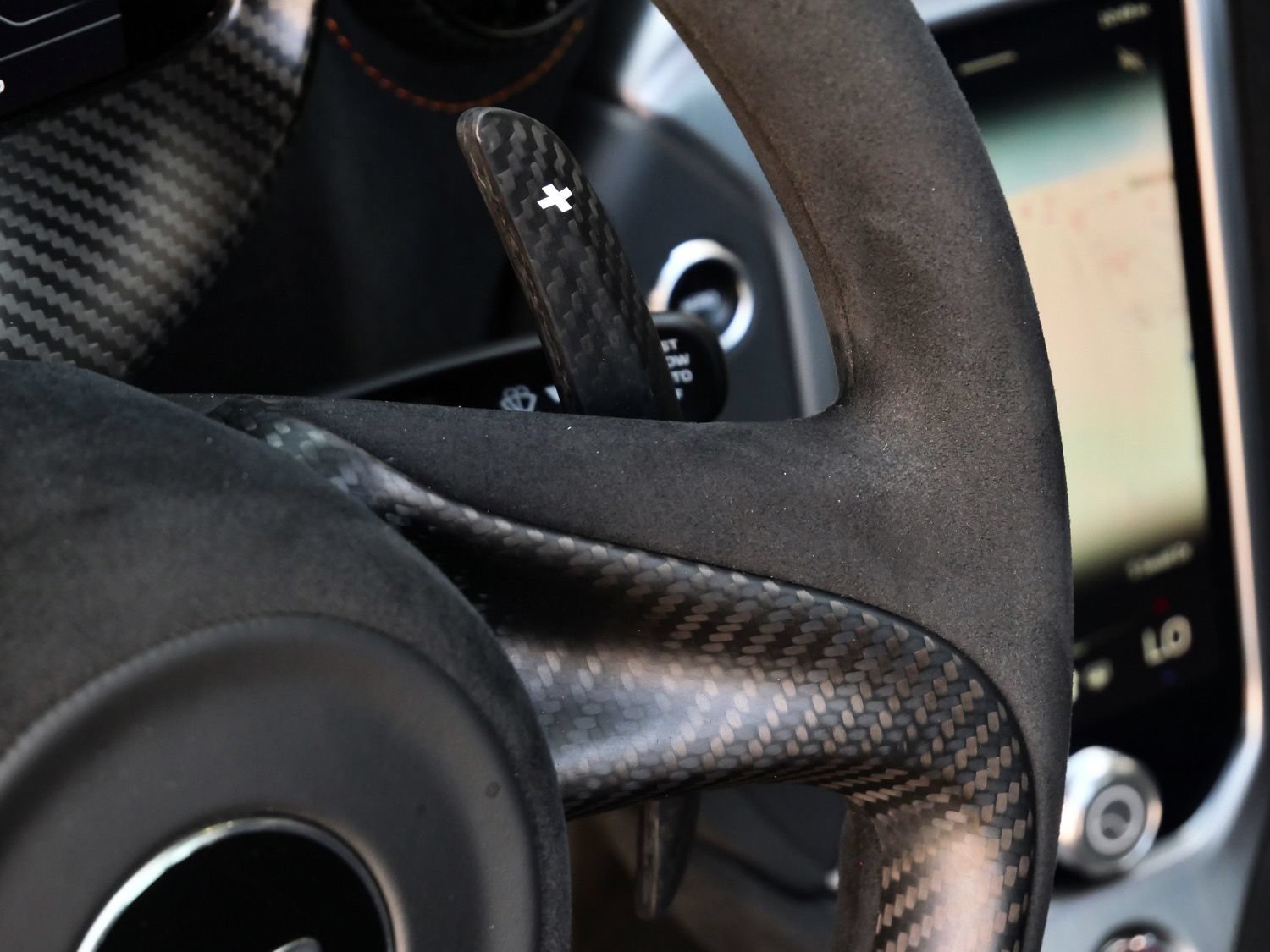 Used 2024 McLaren 750S RWD image 12