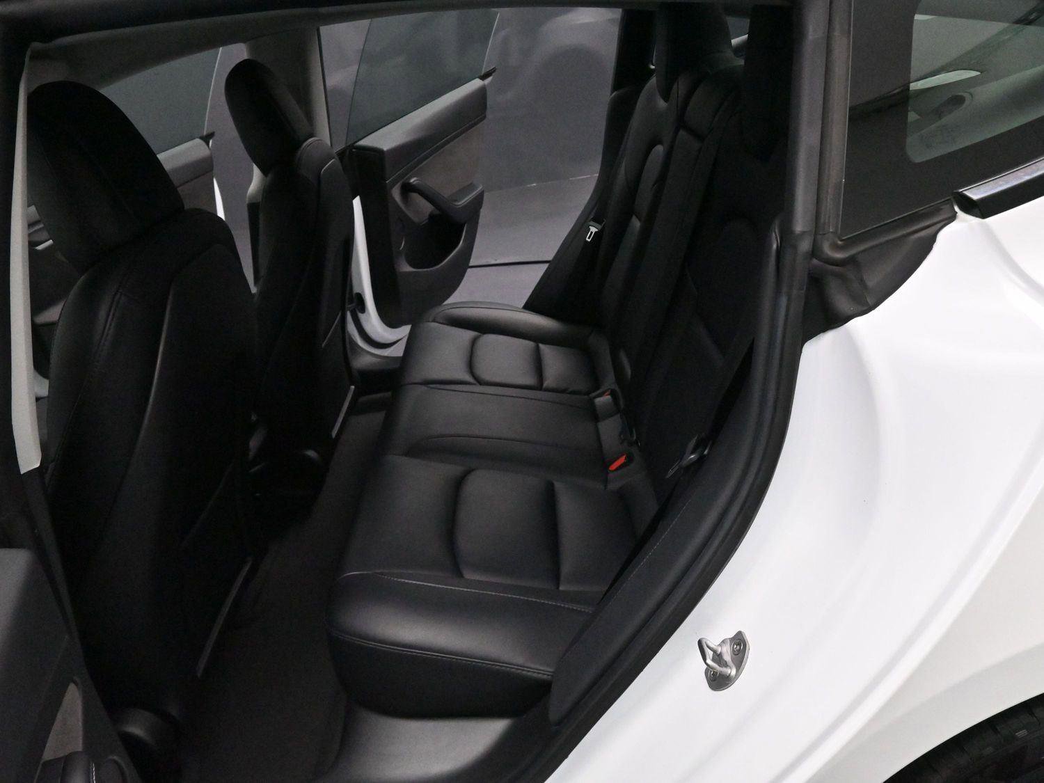 Used 2022 Tesla Model 3 Long Range image 26