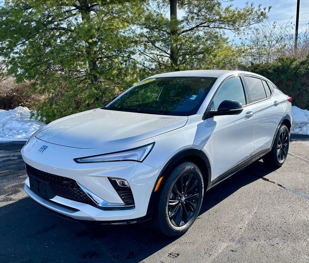 Used 2024 Buick Envista Sport Touring w/ Convenience I Package image 3