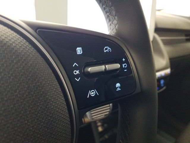 Certified 2024 Hyundai Ioniq 5 SE RWD image 5